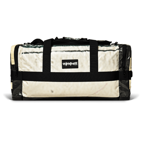 Edition #9/50 - BTCvsFED Duffle