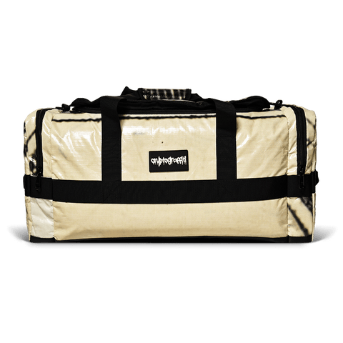 Edition #10/50 - BTCvsFED Duffle