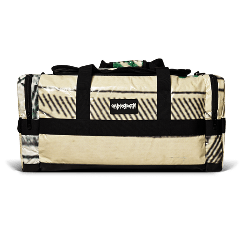 Edition #19/50 - BTCvsFED Duffle