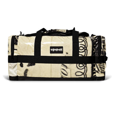 Edition #26/50 - BTCvsFED Duffle