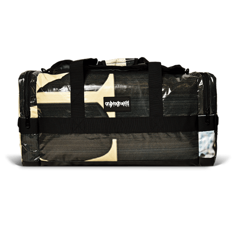 Edition #32/50 - BTCvsFED Duffle